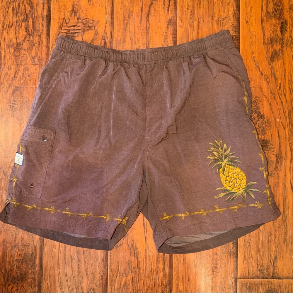 Men’s Tommy Bahama Swim Trunks with Netting size Large